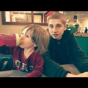 Meet your Posher, Robby